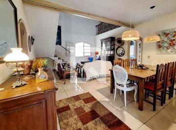 Casa · 220m² · 5 Quartos · 2 Vagas · Casa à Venda - Piratininga, 5 Quartos, 220 m² - Niterói