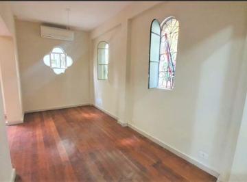 Comercial de 6 quartos, São Paulo · Casa Comercial em Vila para aluguel tem 75m2 em Higienópolis - São Paulo - SP.