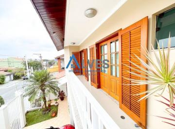Casa · 407m² · 3 Quartos · 4 Vagas · Sobrado à venda com 3 suítes e 4 vagas de garagem em Bairro dos Casa, SBC
