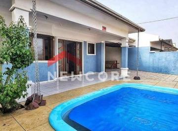 Casa · 170m² · 3 Quartos · 2 Vagas · Casa em  Rua Porto Belo - Atlântida Sul (Distrito) - Osório/RS