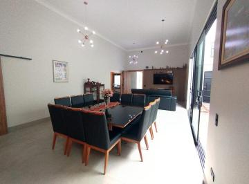 Casa · 351m² · 1 Quarto · 3 Vagas · CASA COM 2 SUÍTES E 1 QUARTO NO JARDIM PARIS III EM MARINGÁ - PR