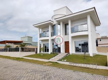 Casa · 384m² · 4 Quartos · 4 Vagas · Casa à venda no bairro São João do Rio Vermelho - Florianópolis/SC
