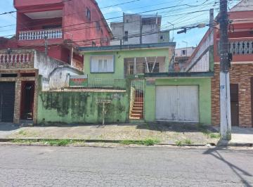 Casa de 3 quartos, Mauá · Excelente imóvel com suíte 