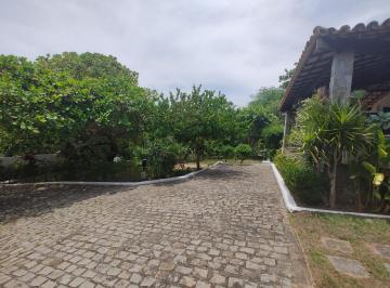 Casa de 3 quartos, Camaçari · Casa Condomínio Albatroz em Jauá com 3/4 duas suítes e 2.880m2 de terreno.