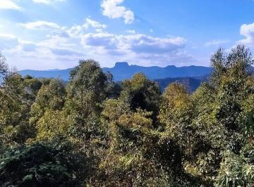 Terreno · 3680m² · Lote com vista para Pera do Baú a venda em Campos do Jordão-SP