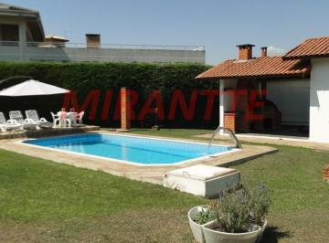 739ca15cb944165dff0bfc0e518b963f.jpg · Casa terrea de 377m² com 4 quartos