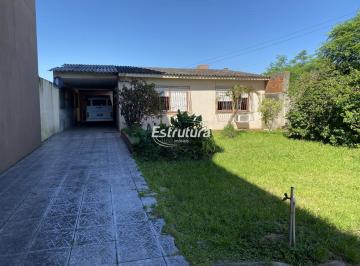 Casa · 2 Quartos · 3 Vagas · Casa 2 dormitórios na Avenida Borges de Medeiros
