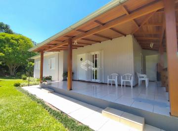 493968_i9w7q6_493968659459c23e8f6.jpg · Casa estilo chácara próximo a Bento Gonçalves.