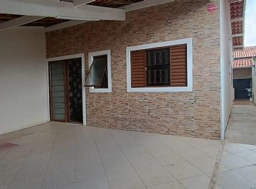 Casa · 90m² · 2 Quartos · 2 Vagas · Casa à 5 minutos do centro