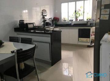b426fa4a301714e50de33bc8212e982c4f5242e5 · Sobrado com 2 dormitórios à venda, 200 m² por R$ 690.000,00 - Vila Bertioga - São Paulo/SP