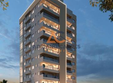 Foto 01 · Adriano Carpes Imóveis vende - Apartamento com 1 suíte e 2 demi-suítes no Centro de Navegantes