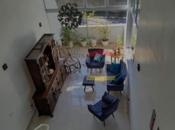 Casa · 210m² · 4 Quartos · 3 Vagas · SOBRADO NA PEDRA BRANCA COM 4 DORMITÓRIOS, SENDO 3 SUÍTES, 3 VAGAS DE GARAGEM