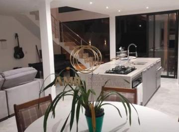 Foto 01 · Sobrado com piscina/ Massaguaçú/ 03 dormitórios / 250m²/ Caraguatatuba