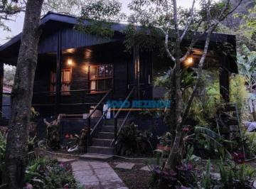 1bbb7ac4dfae4eac318d3e34d002c875aa606341 · Casa com 2 dormitórios à venda, 68 m² - Comary - Teresópolis/RJ