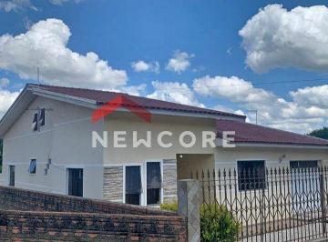 Casa · 117m² · 3 Quartos · 3 Vagas · Casa em  Rua Tubarão - Cará-cará - Ponta Grossa/PR