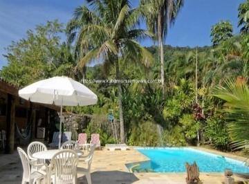 Foto 01 · Casa deslumbrante na Praia da Fortaleza, Ubatuba-SP: 4 quartos, 4 suítes, 2 salas, 4 banheiros, 18 v