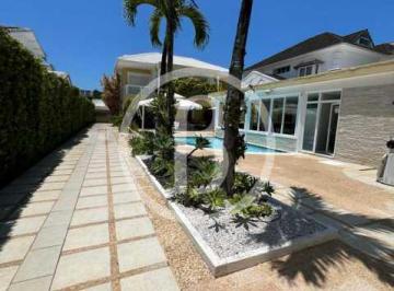 Casa · 396m² · 4 Quartos · 4 Vagas · Casa em Condomínio - Duplex / Residencial / Recreio dos Bandeirantes