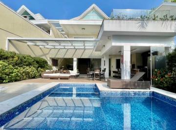 Casa de 4 quartos, Rio de Janeiro · Aluguel Casa Triplex - 4 quartos - Barra da Tijuca.
