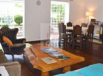 Casa · 360m² · 4 Quartos · 4 Vagas · Imóvel Exclusivo de Elegância e Conforto no Jardim Leonor!