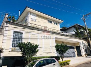 Casa · 700m² · 4 Quartos · 8 Vagas · Sua Casa dos Sonhos: Vista Deslumbrante e Acabamento de Alto Padrão!