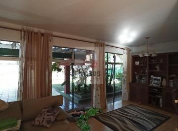 Casa · 205m² · 3 Quartos · 4 Vagas · Casa Térrea com 3 Suítes, Amplo Terreno e Excelente Localização - Pronta para Morar!