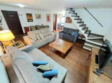 Casa · 250m² · 6 Quartos · 3 Vagas · Sobrado com 250m² bem localizado com 6 quartos, 1 suíte e 3 vagas na Vila Morse