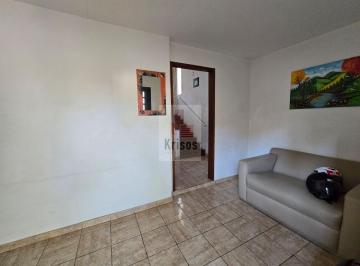 Casa · 93m² · 3 Quartos · 5 Vagas · Excelente Oportunidade: Sobrado Espaçoso com 3 Dormitórios! Instituto de Previdência.