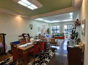 Casa · 223m² · 6 Quartos · 6 Vagas · Maravilhosa casa térrea com lindo jardim