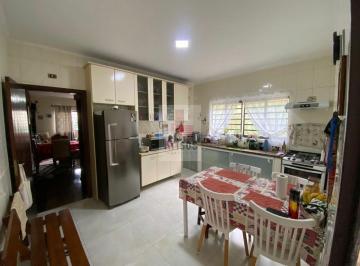 Casa · 180m² · 3 Quartos · 4 Vagas · Sobrado Parque Ipê