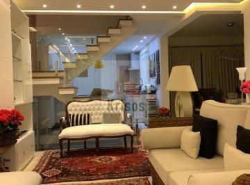 Casa · 150m² · 5 Quartos · 6 Vagas · Excelente sobrado no São Francisco.