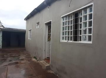 Casa de 4 quartos, Planaltina · 2 Casas no Buritis 4 na Quadra 26 / Próximo a comércio local.
