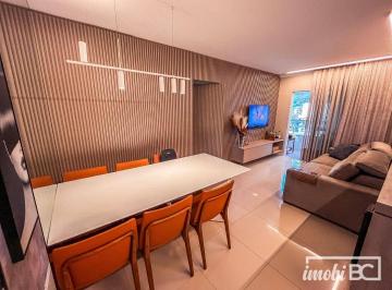 Living integrado · Apartamento com 2 dormitórios à venda, 72 m² por R$ 1.200.000,00 - Nações - Balneário Camboriú/SC