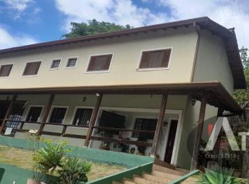 Rural · 315m² · 4 Quartos · 7 Vagas · Chácara á venda em Nazaré Paulista - Frente para Represa