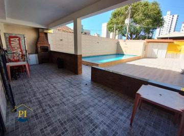 Casa · 120m² · 2 Quartos · 6 Vagas · Casa com 2 dorms, Caiçara, Praia Grande - R$ 760 mil, Cod: 2618