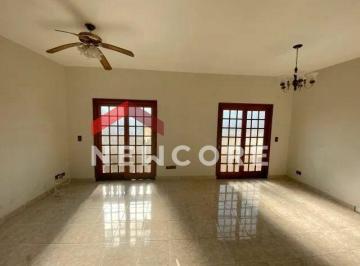 Casa · 429m² · 4 Quartos · 6 Vagas · Casa em Avenida Ângelo Riveli - Jardim da Fonte - Jundiaí/SP