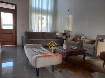 Casa · 275m² · 3 Quartos · 2 Vagas · Casa em Laranjal, Pelotas/RS