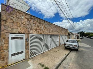 3896b530d44d418ef967d6bb1b12afa705692804 · Casa com 3 dormitórios, 375 m² - venda por R$ 850.000,00 ou aluguel por R$ 5.640,46/mês - Vila Barão