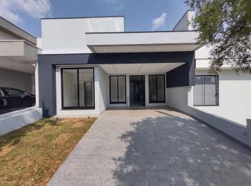 7868544422ce7fac120764c3ff93f455bf0ce7ed · Casa 113m³, 3 Suítes, Fotovoltaica