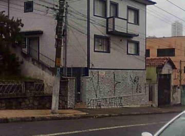 Casa · 250m² · 2 Quartos · Sobrado disponível para venda localizado em Água Rasa!!