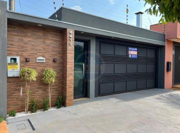 Casa · 110m² · 3 Quartos · 2 Vagas · Casa com localização e preço incrível