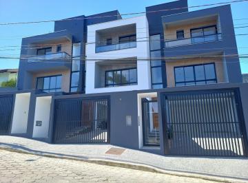 Casa · 177m² · 3 Quartos · 4 Vagas · Sobrado à venda no bairro Floresta - Joinville/SC