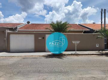 FACHADA · Casa com 3 dormitórios para alugar por R$ 3.160,00/mês - Jardim das Hortênsias - Poços de Caldas/MG