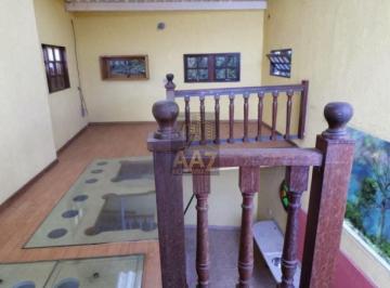 Casa · 188m² · 2 Quartos · 1 Vaga · Sobrado com 2 suítes e garagem para 1 auto ótima localização