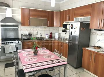Casa · 162m² · 3 Quartos · 3 Vagas · Vendo Casa térrea 162 m² Campo Grande 3 quartos, 3 vagas!