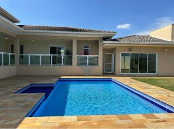 Casa · 344m² · 3 Quartos · 6 Vagas · Casa com Piscina à Venda, Alto Padrão em Cabreúva