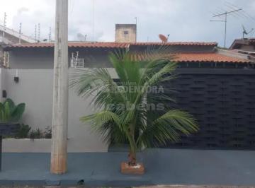 Casa · 200m² · 3 Quartos · 2 Vagas · Casa Padrão para Venda com 03 Dormitórios no bairro Jardim Itapema