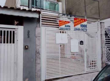 7308ac416c6c7f0a453a425d7d3ab186f23acf55 · Salão Comercial, com 2 Aptos em cima.