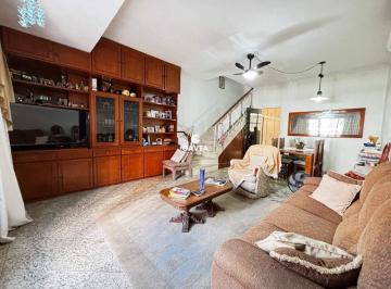 Casa · 160m² · 3 Quartos · 3 Vagas · Sobrado à venda no Vila Belmiro em Santos.