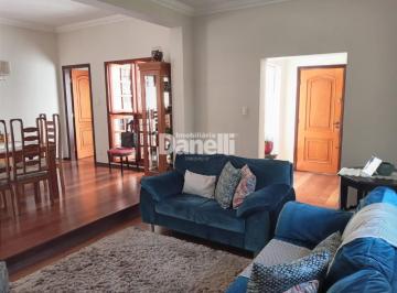 Casa · 250m² · 3 Quartos · 6 Vagas · Casa à venda, 3 quartos, 1 suíte, 6 vagas, Jardim das Nações - Taubaté/SP