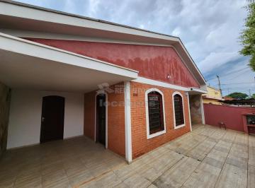 Casa · 1m² · 3 Quartos · 2 Vagas · Casa com 03 dormitórios - Vila Santa Cruz